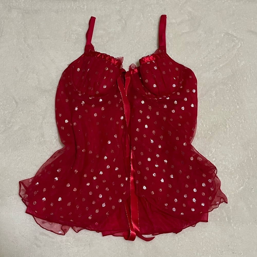 Víctoria Secert Red Sheer Babydoll Lingerie with Polka Dots